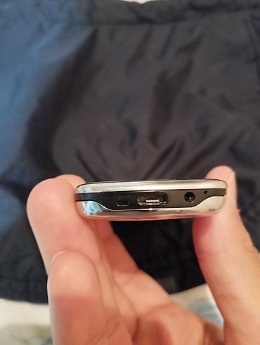 retro telefon: Nokia 6700 Slide, < 2 GB Memory Capacity, rəng - Gümüşü, Düyməli — 5