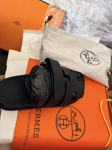 босоножки черные: Сандалии Hermès Oran, цвет черный. Продаю черные шлепанцы Hermes — 2