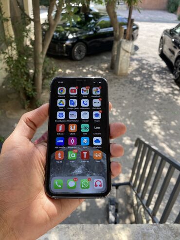 iphone 8 irsad: IPhone 11, 128 GB, Qara, Face ID