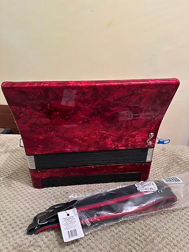 Аккордеоны: Продаю Германские Аккордеон Вельтмейстер каприз Вельтмейстер метеор — 6