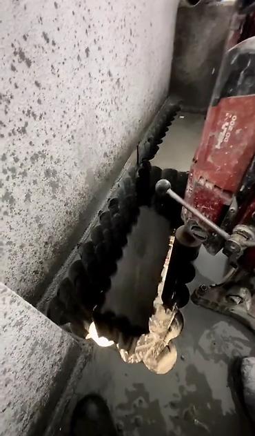Beton işləri: Beton kesen beton kesimi beton deşen beton deşimi beton kesme deşmə — 3
