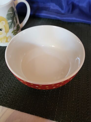 Kuhinjski setovi: Set nov,deciji nemacki,najfiniji kostani kineski porcelan. Set za — 12