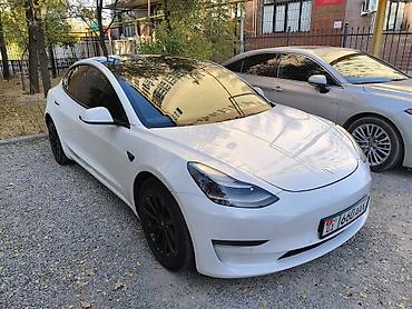 Tesla Model 3: 2021 г., 6.3 л, Автомат, Электромобиль, Седан at lalafo.kg Tesla Model 3: 2021 г., 6.3 л, Автомат, Электромобиль, Седан
