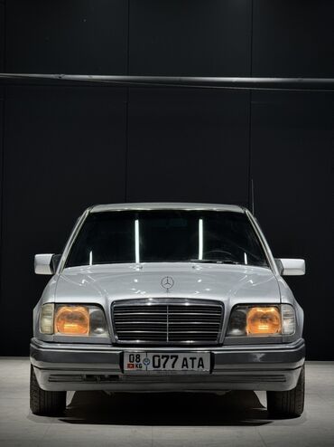 Mercedes-Benz: Mercedes-Benz W124: 1994 г., 2.2 л, Механика, Бензин, Седан — 13