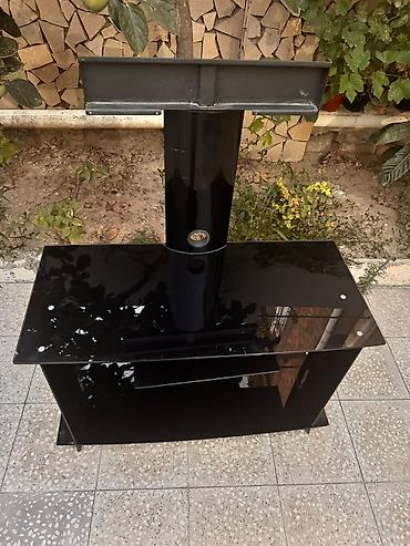 şüşə polka: Şüşə TV stendi və asqı sistemi - Rəng: parlaq qara - Material: qalın — 2