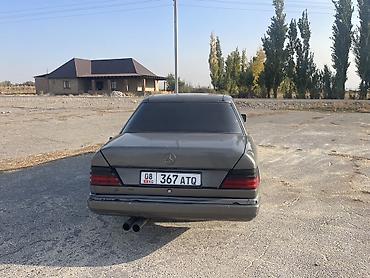 мерм 210: Mercedes-Benz W124: 1992 г., 2.3 л, Механика, Бензин, Седан — 4