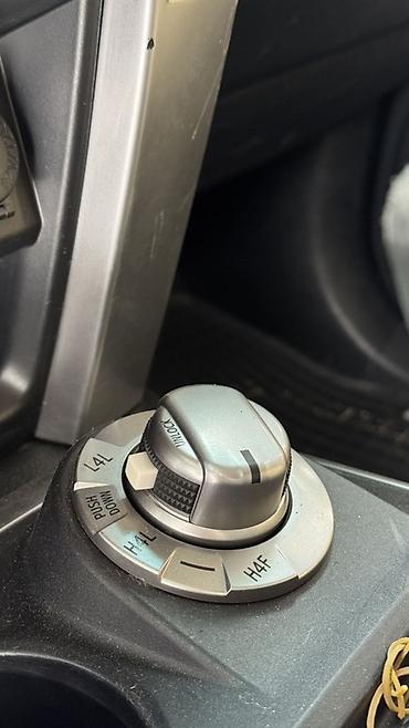 Toyota: Toyota 4Runner: 2015 г., 4 л, Автомат, Бензин, Внедорожник — 17