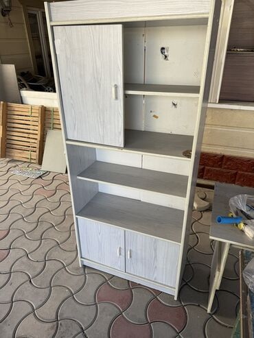 книжный шкаф для дома: Книжный шкаф, ЛДСП