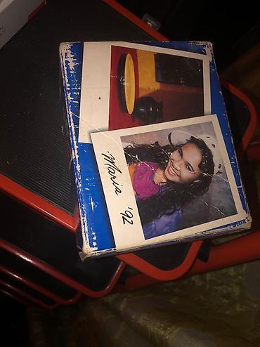 Foto və videokameralar: Polaroid aparat 1994 cu ilde alinib Iwlek veziyetdedi — 6