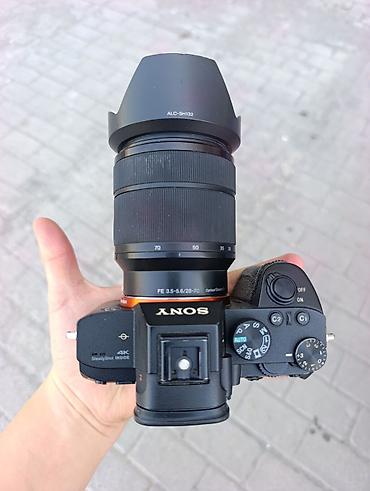 mercedes benz w221: Полнокадровая беззеркальная камера Sony Alpha a7 III с объективом Sony — 3