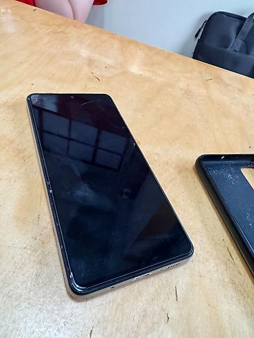 nokia e52: Samsung Galaxy M51, Б/у, 128 ГБ, цвет - Белый, 2 SIM — 6