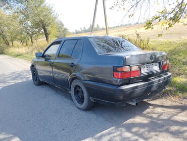 электирик машина: Volkswagen Vento: 1994 г., 1.8 л, Механика, Бензин