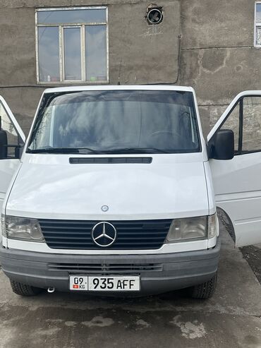 бортовой спринтер в бишкеке: Mercedes-Benz Sprinter: 1999 г., 2.3 л, Механика, Дизель, Бус