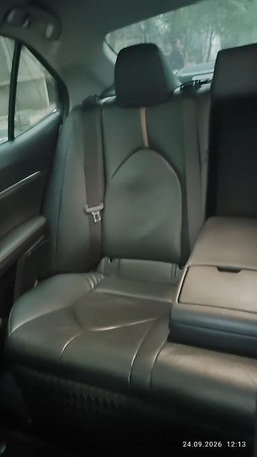 prius plus: Toyota Camry: 2018 г., 2.5 л, Автомат, Гибрид, Седан — 1
