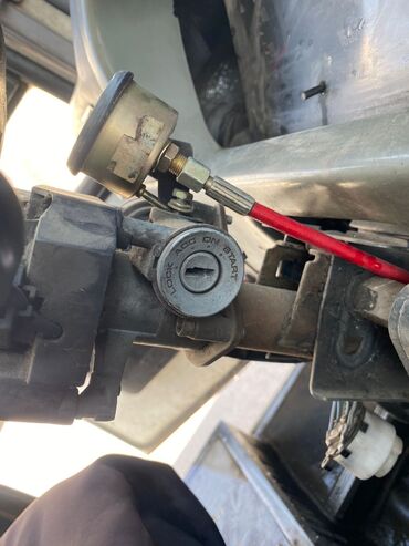 Аварийное вскрытие замков: Изготовление ключей восстановление чип ключей ремонт замка зажигания — 17