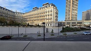 şu: Satılır 4 otaqlı yeni tikili 145 m², Ağ şəhər q. Kateqoriya Yeni — 9