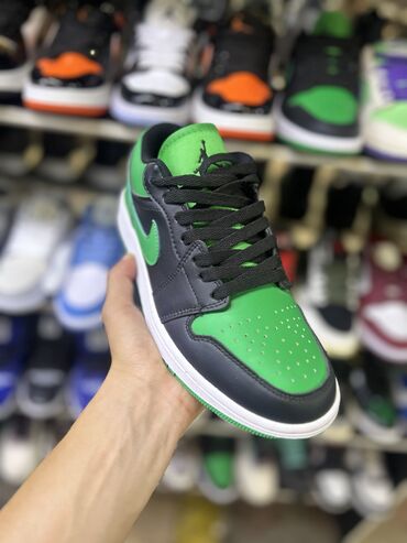 jordan retro: Jordan 1 Low Black Lucky Green