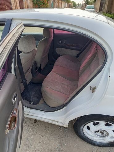 шевроле машина: Daewoo Leganza: 1999 г., 1.8 л, Механика, Бензин, Седан