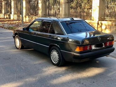 Mercedes-Benz: Mercedes-Benz 190: 2 l | 1990 il Sedan — 11