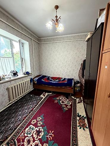 Продажа коттеджей и домов: В Сокулуке ( верхняя зона) продается просторный дом. 🏠 Участок 12 — 9