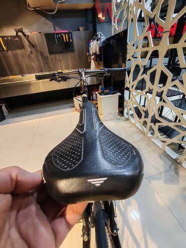 Şəhər velosipedləri: İşlənmiş Şəhər velosipedi 28", sürətlərin sayı: 16, Ödənişli çatdırılma — 9