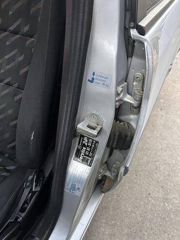 Mercedes-Benz: Mercedes-Benz C-Class: 1.8 l | Sedan — 2