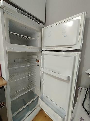 samavar satilir: Indesit iki qapılı soyuducu - Üst hissədə dondurucu bölməsi, alt — 2