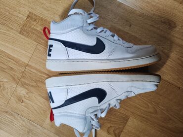 salomon patike cena: Nike, 38.5, color - White at lalafo.rs salomon patike cena: Nike, 38.5, color - White