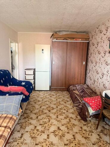 105 серия 3 комнатная: 1 комната, 32 м², 104 серия, 4 этаж, Косметический ремонт