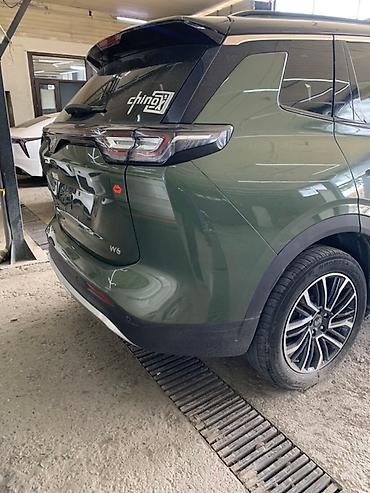 Другие автомобили: Электромобиль в синем цвете, модель 2024 года, обладает современным — 2