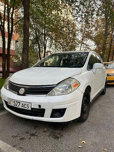 Nissan: Nissan Versa: 2006 г., 1.7 л, Механика, Бензин, Хэтчбэк — 9