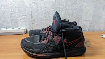 кроссовки мужские найк: Продаются Nike kyrie Infinity "Bred" Размер 40,5 - 41 В одном месте