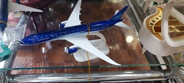 Oyuncaqlar: Teyyare modelı suvenır. uzunluq 12 sm.25 AZN.uzunluq 20 sm 35 AZN.30 -da lalafo.az — 3 Oyuncaqlar: Teyyare modelı suvenır. uzunluq 12 sm.25 AZN.uzunluq 20 sm 35 AZN.30 — 3