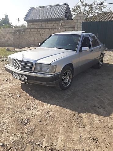 mercedes vito салон: Mercedes-Benz 190E (W201) sedan - Rəng: gümüşü - Kuzov: 4 qapılı — 5