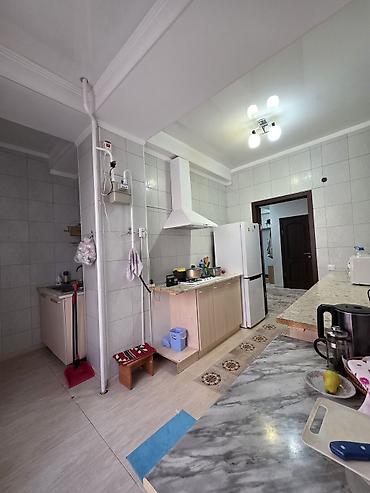 Продажа квартир: 2 комнаты, 70 м², Нижний Джал (Джал-23) Элитка, 3 этаж, Евроремонт — 10