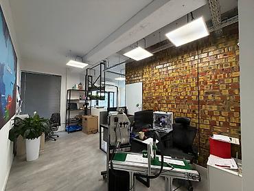 1: Продажа офисов 200 м², 1 этаж — 6
