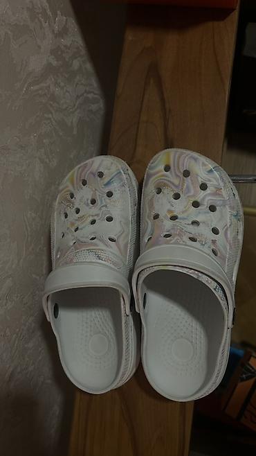 terlik: İKİNCİ ƏL CROCS. ÖLÇÜ- 37 — 4