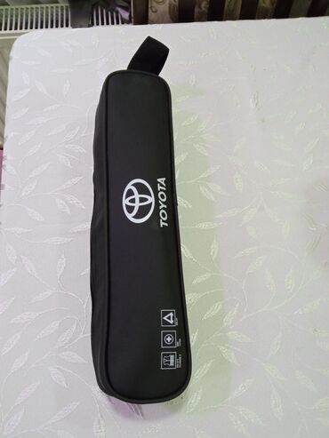 İlk yardım dəstləri: Toyota avtomobil üçün təhlükəsizlik/ilk yardım dəsti - Brend loqolu — 2