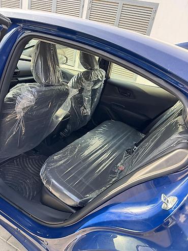 приус 10кузов: Toyota Prius: 2024 г., 2 л, Автомат, Электромобиль, Лифтбек — 6