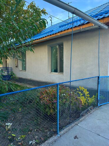 Продажа домов: Полдома, 96 м², 4 комнаты, Собственник, Косметический ремонт — 2