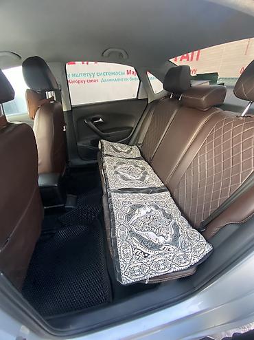 аккура: Volkswagen Polo: 2013 г., 1.6 л, Механика, Бензин, Седан — 6