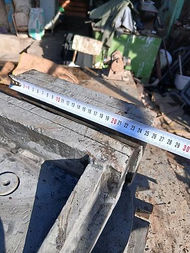 Тиски: Продаю тисы большие производственные, в хорошем состоянии. Прошу — 8