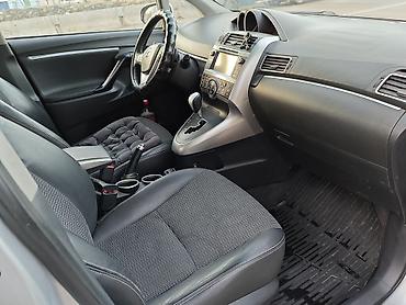 Toyota: Toyota Verso: 2013 г., 1.8 л, Автомат, Бензин, Минивэн — 4