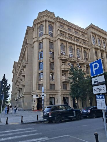 Yeni tikili: 2 otaqlı, Yeni tikili, m. Nəriman Nərimanov, 75 kv. m