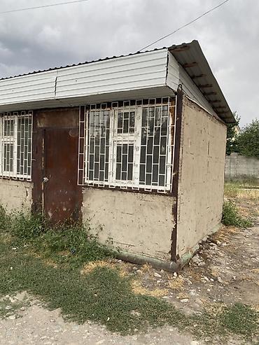 охрана бутка: Металлический киоск/павильон с окнами и решётками - Конструкция — 2