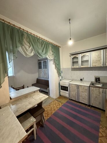 1 комнатная квартира в бишкеке снять: 1 комната, 49 м², Индивидуалка, Старый ремонт
