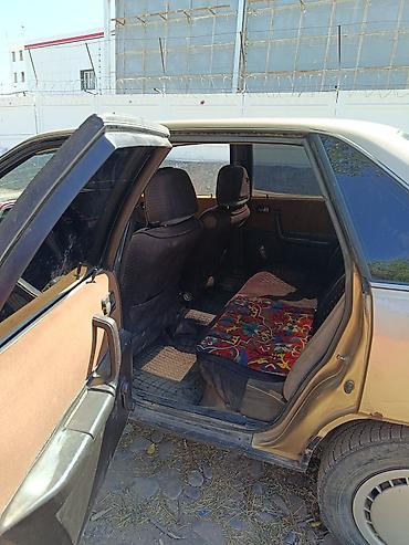 work kiwami: Audi 100: 1987 г., 1.8 л, Механика, Бензин, Седан — 5