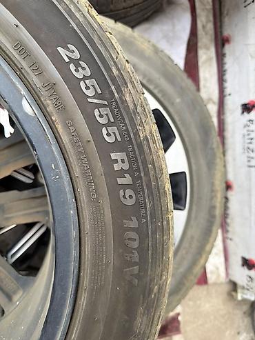 6 2: Колесо летнее Kumho R19 - Размер шины: 235/55 R19 - Посадочные — 7
