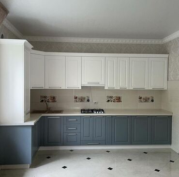 Sifarişlə mətbəx mebeli: Mətbəx mebellərinin sifarişi Mətbəx mebellərinin birbaşa mebel — 26