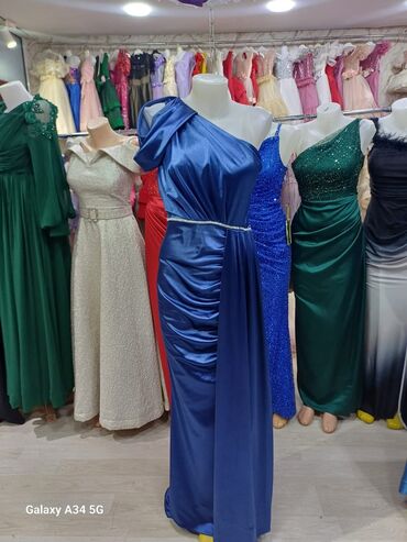 Ziyafət donları: Ziyafet geyimleri Ziyafet donlari satilir hamisi yaxwi veziyyetdedir — 7